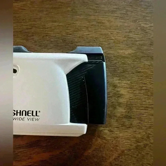 Bushnell 7x18 Wide View Binoculars - Picture 7 of 9